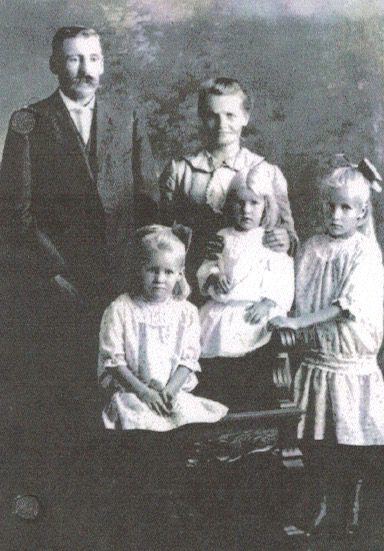 Photo of Jack Olin's family